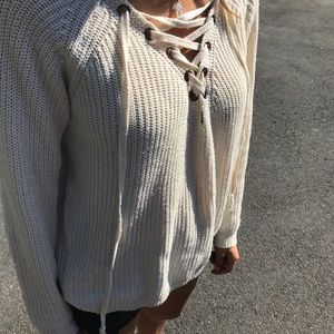 Tie up sweater
